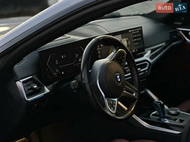 Серый БМВ i4, объемом двигателя 0 л и пробегом 90 тыс. км за 40500 $, фото 9 на Automoto.ua
