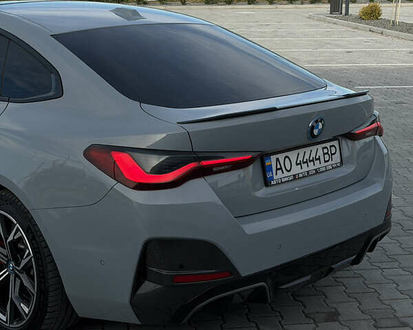 Серый БМВ i4, объемом двигателя 0 л и пробегом 92 тыс. км за 40000 $, фото 10 на Automoto.ua