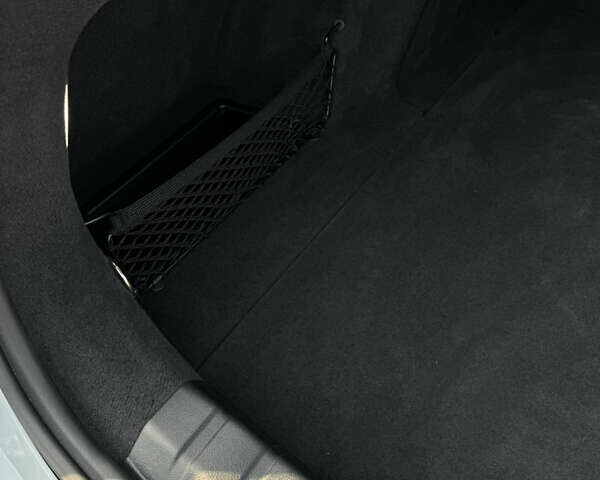 Серый БМВ i4, объемом двигателя 0 л и пробегом 4 тыс. км за 45000 $, фото 34 на Automoto.ua