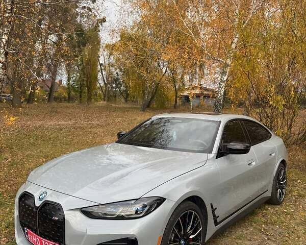 Сірий БМВ i4, об'ємом двигуна 0 л та пробігом 32 тис. км за 41800 $, фото 2 на Automoto.ua