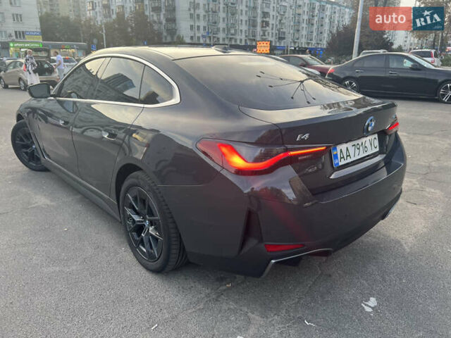 Серый БМВ i4, объемом двигателя 0 л и пробегом 31 тыс. км за 39000 $, фото 7 на Automoto.ua
