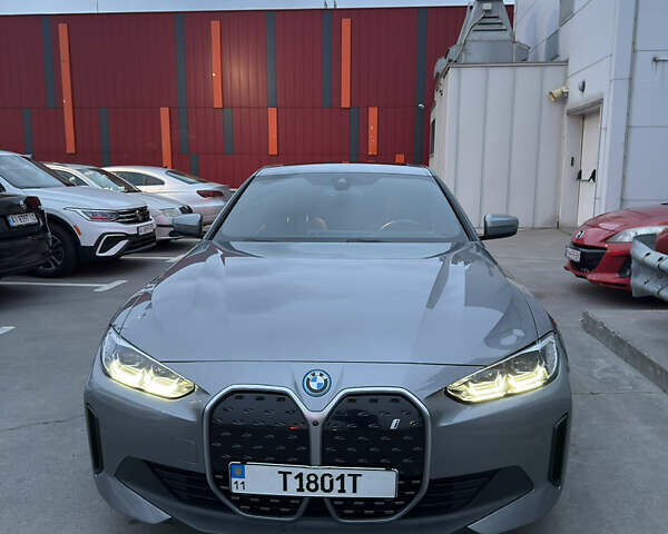Сірий БМВ i4, об'ємом двигуна 0 л та пробігом 14 тис. км за 37400 $, фото 2 на Automoto.ua