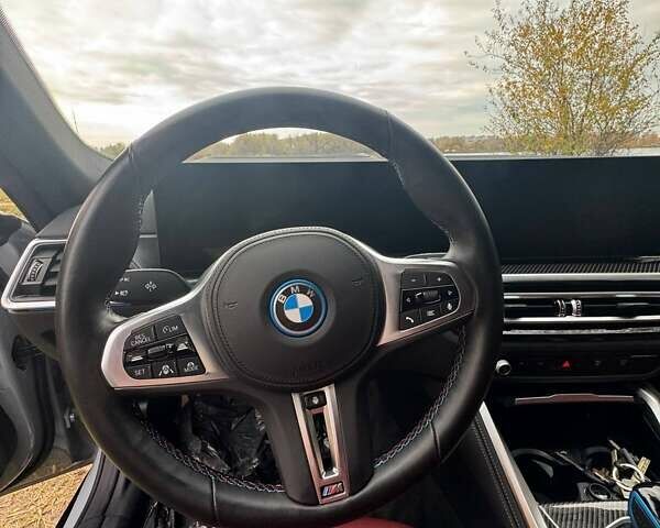 Сірий БМВ i4, об'ємом двигуна 0 л та пробігом 32 тис. км за 41800 $, фото 11 на Automoto.ua