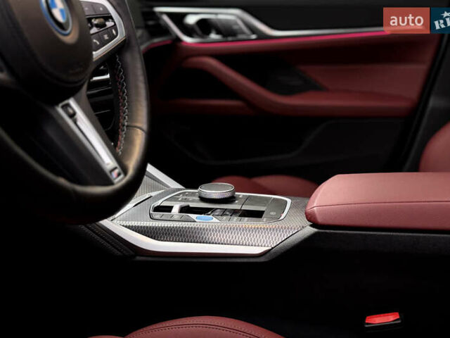 Серый БМВ i4, объемом двигателя 0 л и пробегом 11 тыс. км за 47500 $, фото 25 на Automoto.ua