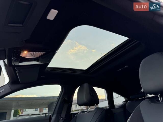 Серый БМВ i4, объемом двигателя 0 л и пробегом 40 тыс. км за 47000 $, фото 13 на Automoto.ua