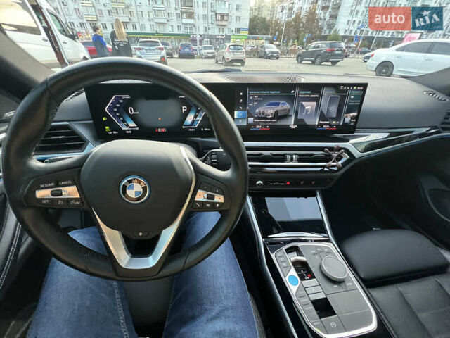 Серый БМВ i4, объемом двигателя 0 л и пробегом 31 тыс. км за 39000 $, фото 11 на Automoto.ua