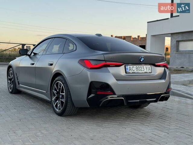 Серый БМВ i4, объемом двигателя 0 л и пробегом 40 тыс. км за 47000 $, фото 5 на Automoto.ua