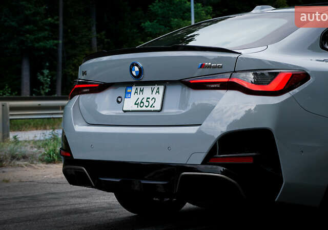 Серый БМВ i4, объемом двигателя 0 л и пробегом 25 тыс. км за 44600 $, фото 7 на Automoto.ua