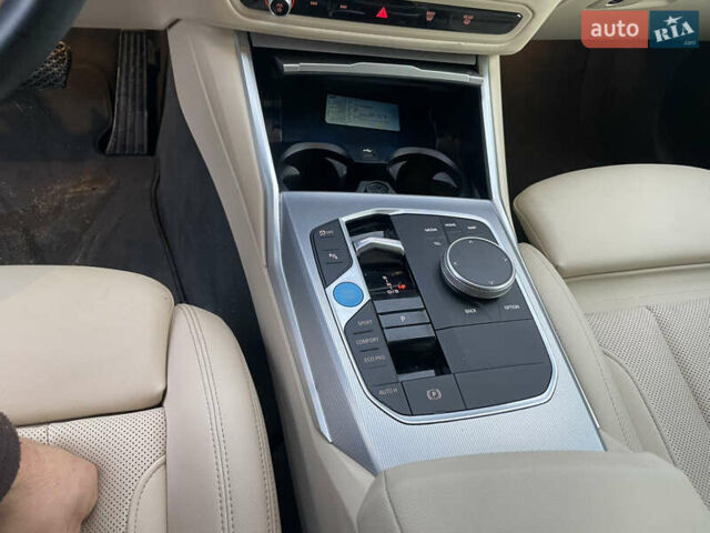 Сірий БМВ i4, об'ємом двигуна 0 л та пробігом 7 тис. км за 35000 $, фото 9 на Automoto.ua