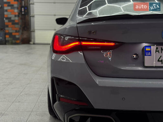 Серый БМВ i4, объемом двигателя 0 л и пробегом 25 тыс. км за 47500 $, фото 8 на Automoto.ua