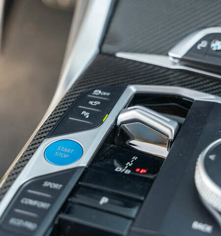 Серый БМВ i4, объемом двигателя 0 л и пробегом 6 тыс. км за 47000 $, фото 20 на Automoto.ua