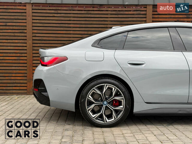 Серый БМВ i4, объемом двигателя 0 л и пробегом 9 тыс. км за 55000 $, фото 11 на Automoto.ua