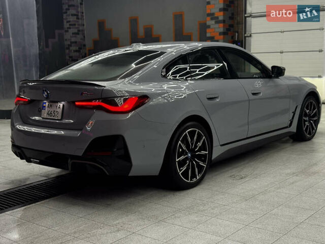 Серый БМВ i4, объемом двигателя 0 л и пробегом 25 тыс. км за 47500 $, фото 3 на Automoto.ua