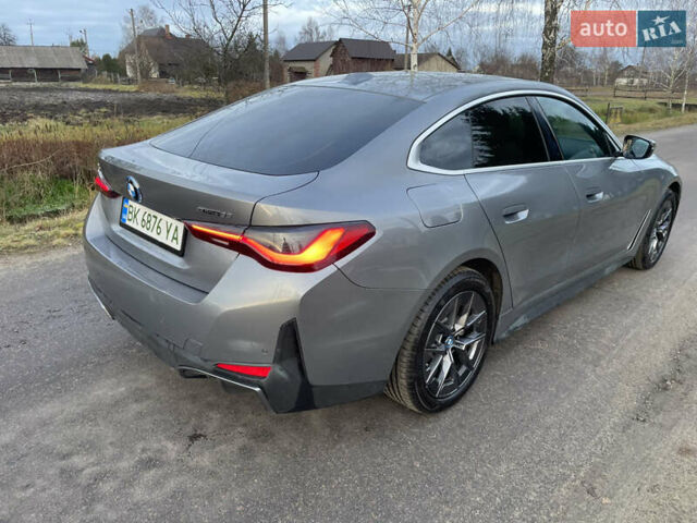 Сірий БМВ i4, об'ємом двигуна 0 л та пробігом 7 тис. км за 35000 $, фото 3 на Automoto.ua