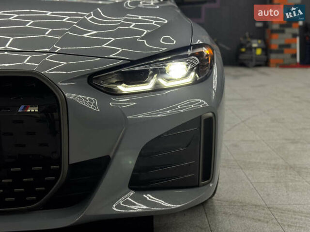 Серый БМВ i4, объемом двигателя 0 л и пробегом 25 тыс. км за 47500 $, фото 7 на Automoto.ua