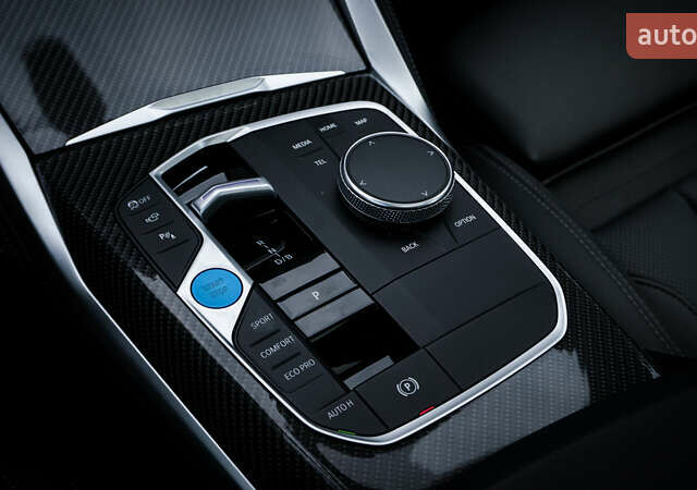 Серый БМВ i4, объемом двигателя 0 л и пробегом 25 тыс. км за 44600 $, фото 18 на Automoto.ua