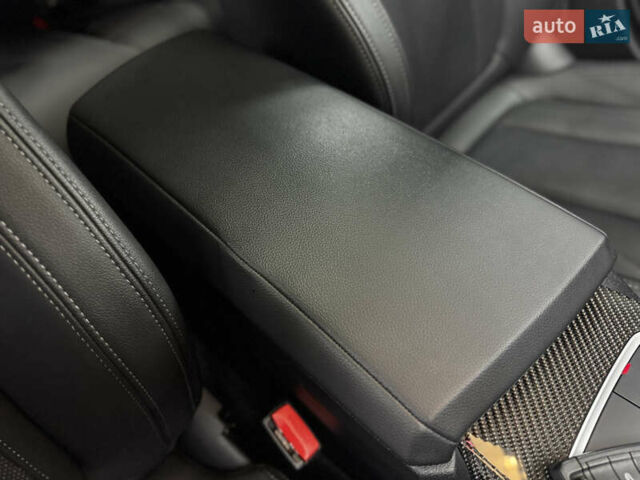 Серый БМВ i4, объемом двигателя 0 л и пробегом 25 тыс. км за 47500 $, фото 73 на Automoto.ua