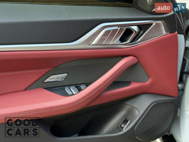 Серый БМВ i4, объемом двигателя 0 л и пробегом 9 тыс. км за 55000 $, фото 15 на Automoto.ua