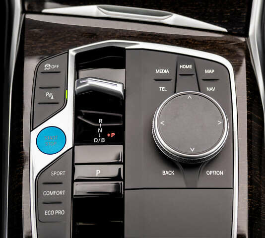 Серый БМВ i4, объемом двигателя 0 л и пробегом 3 тыс. км за 30500 $, фото 42 на Automoto.ua