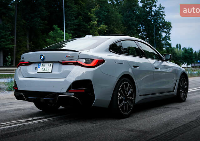 Серый БМВ i4, объемом двигателя 0 л и пробегом 25 тыс. км за 44600 $, фото 6 на Automoto.ua