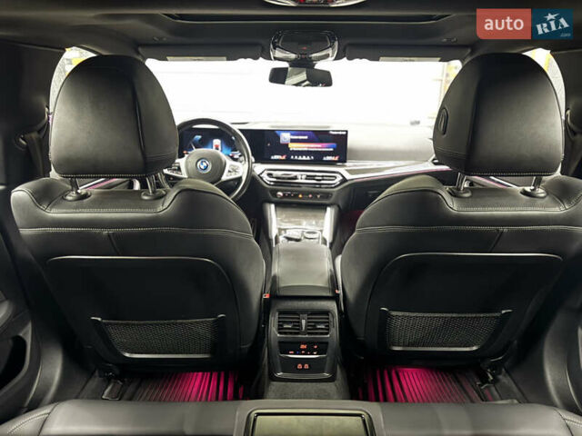 Серый БМВ i4, объемом двигателя 0 л и пробегом 25 тыс. км за 47500 $, фото 56 на Automoto.ua