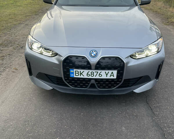 Сірий БМВ i4, об'ємом двигуна 0 л та пробігом 7 тис. км за 35000 $, фото 1 на Automoto.ua