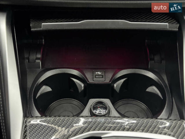 Серый БМВ i4, объемом двигателя 0 л и пробегом 25 тыс. км за 47500 $, фото 42 на Automoto.ua