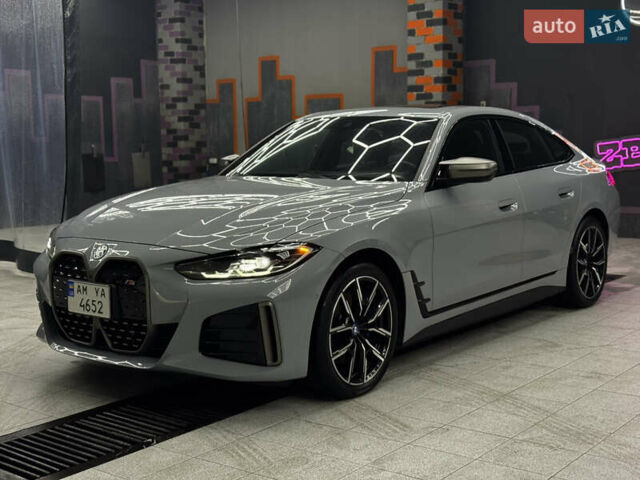 Серый БМВ i4, объемом двигателя 0 л и пробегом 25 тыс. км за 47500 $, фото 2 на Automoto.ua
