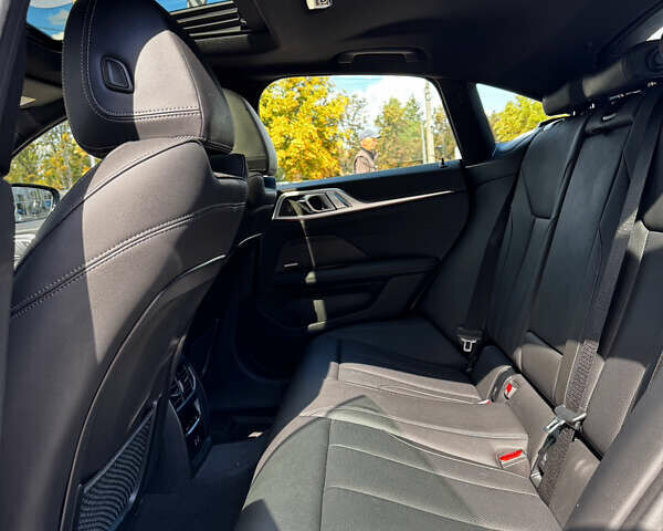 Сірий БМВ i4, об'ємом двигуна 0 л та пробігом 23 тис. км за 45500 $, фото 20 на Automoto.ua