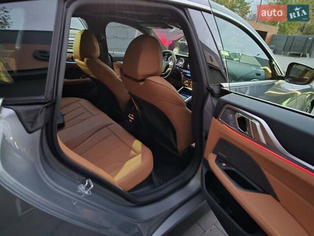 Серый БМВ i4, объемом двигателя 0 л и пробегом 1 тыс. км за 58000 $, фото 14 на Automoto.ua
