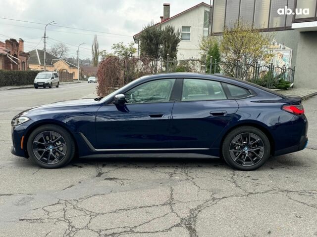 Синій БМВ i4, об'ємом двигуна 0 л та пробігом 16 тис. км за 32990 $, фото 11 на Automoto.ua