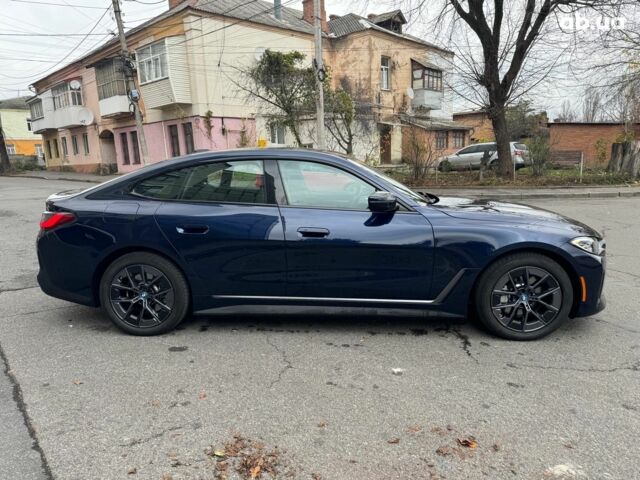Синій БМВ i4, об'ємом двигуна 0 л та пробігом 16 тис. км за 32990 $, фото 5 на Automoto.ua