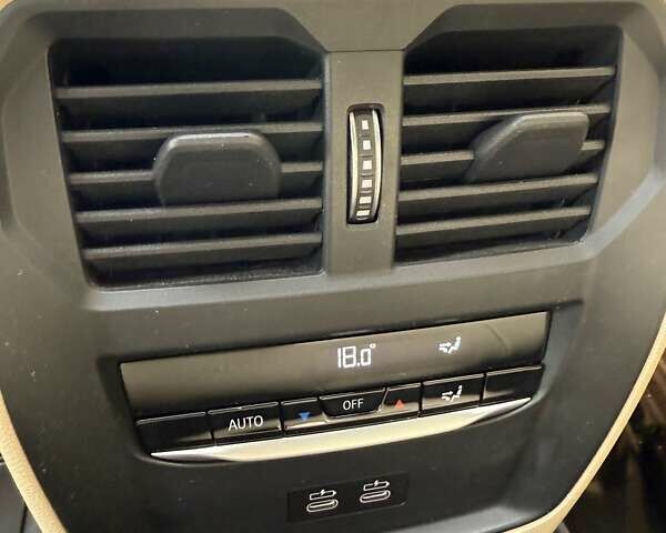 Синий БМВ i4, объемом двигателя 0 л и пробегом 15 тыс. км за 33500 $, фото 14 на Automoto.ua