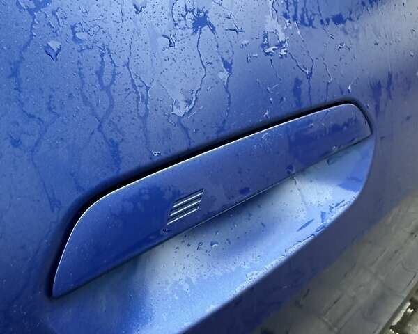 Синій БМВ i4, об'ємом двигуна 0 л та пробігом 78 тис. км за 36500 $, фото 6 на Automoto.ua