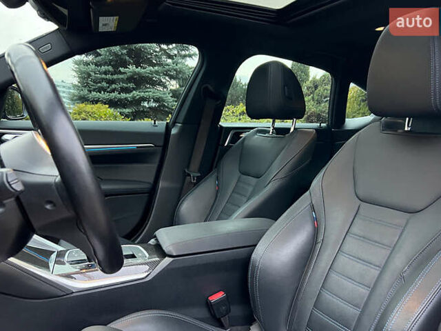 Синий БМВ i4, объемом двигателя 0 л и пробегом 38 тыс. км за 48999 $, фото 8 на Automoto.ua