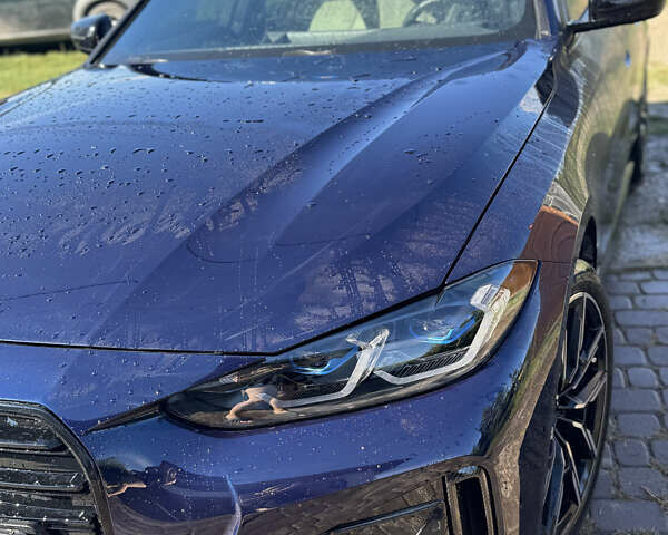 Синий БМВ i4, объемом двигателя 0 л и пробегом 44 тыс. км за 36350 $, фото 5 на Automoto.ua