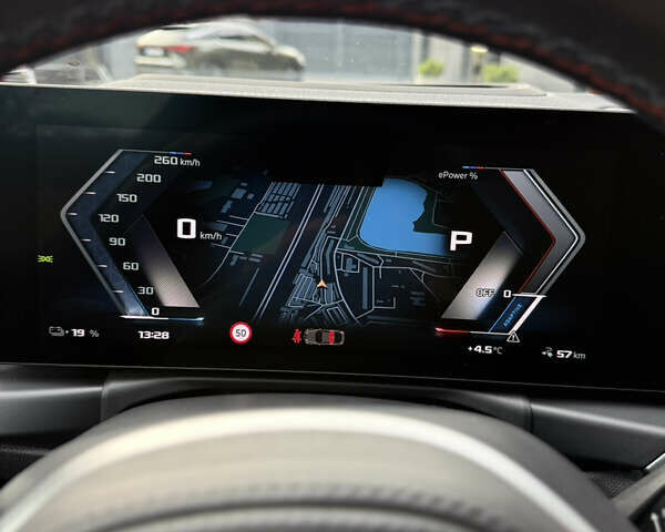 Синий БМВ i4, объемом двигателя 0 л и пробегом 18 тыс. км за 49999 $, фото 18 на Automoto.ua