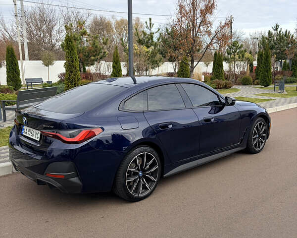 Синій БМВ i4, об'ємом двигуна 0 л та пробігом 31 тис. км за 40000 $, фото 2 на Automoto.ua