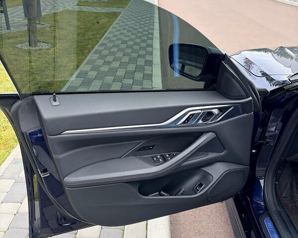 Синій БМВ i4, об'ємом двигуна 0 л та пробігом 31 тис. км за 40000 $, фото 21 на Automoto.ua