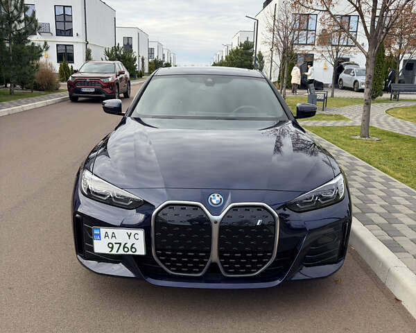 Синій БМВ i4, об'ємом двигуна 0 л та пробігом 31 тис. км за 40000 $, фото 8 на Automoto.ua
