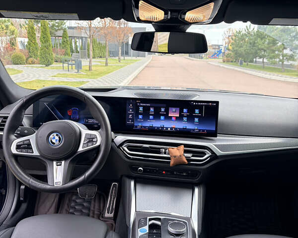 Синій БМВ i4, об'ємом двигуна 0 л та пробігом 31 тис. км за 40000 $, фото 24 на Automoto.ua