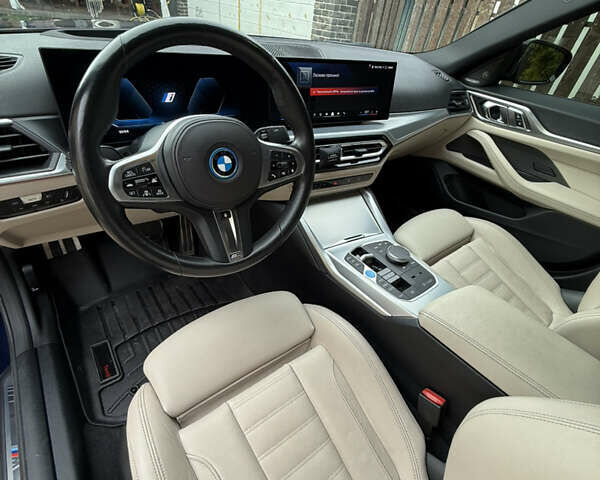 Синій БМВ i4, об'ємом двигуна 0 л та пробігом 24 тис. км за 49000 $, фото 7 на Automoto.ua