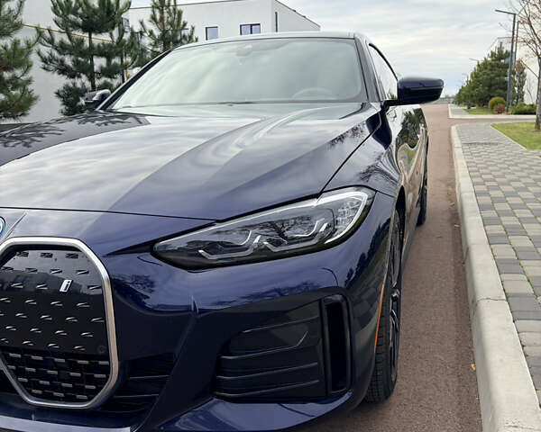 Синій БМВ i4, об'ємом двигуна 0 л та пробігом 31 тис. км за 40000 $, фото 15 на Automoto.ua