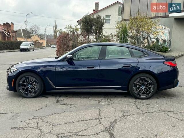 Синий БМВ i4, объемом двигателя 0 л и пробегом 16 тыс. км за 32990 $, фото 11 на Automoto.ua