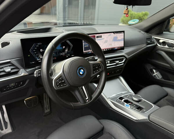 Синий БМВ i4, объемом двигателя 0 л и пробегом 18 тыс. км за 49999 $, фото 11 на Automoto.ua