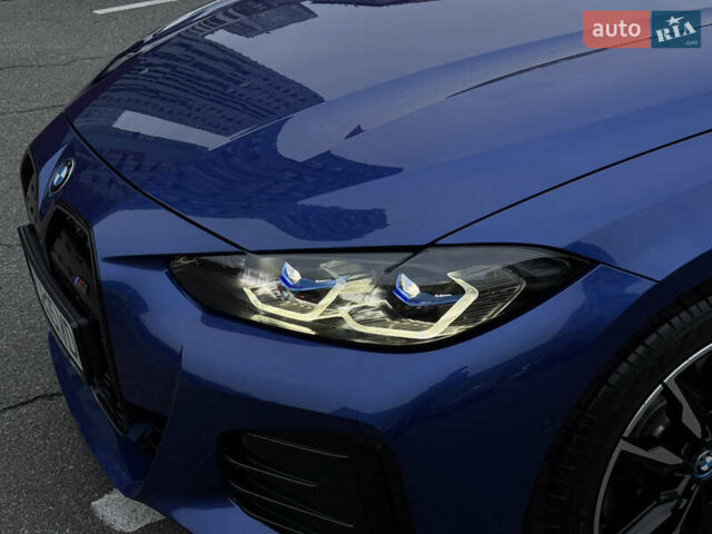 Синий БМВ i4, объемом двигателя 0 л и пробегом 10 тыс. км за 60000 $, фото 5 на Automoto.ua
