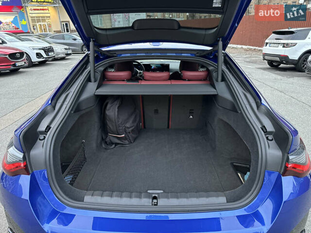 Синий БМВ i4, объемом двигателя 0 л и пробегом 10 тыс. км за 60000 $, фото 30 на Automoto.ua