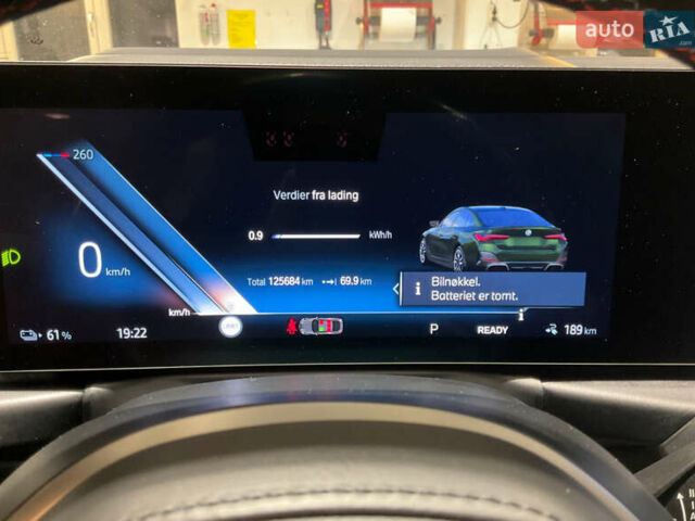 Зелений БМВ i4, об'ємом двигуна 0 л та пробігом 126 тис. км за 41900 $, фото 8 на Automoto.ua