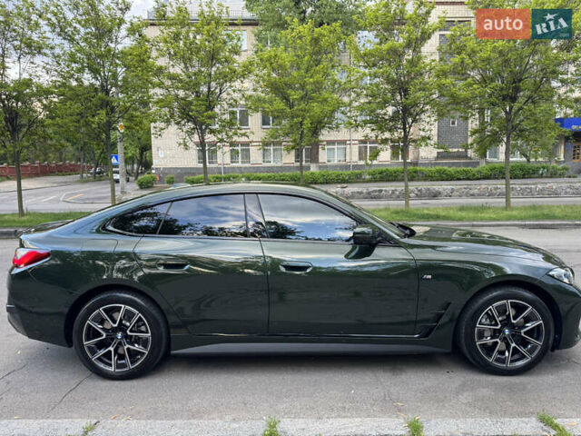 Зеленый БМВ i4, объемом двигателя 0 л и пробегом 27 тыс. км за 45900 $, фото 4 на Automoto.ua