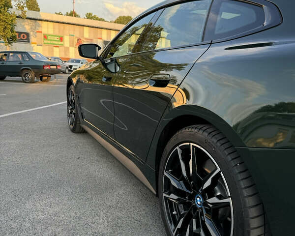 Зелений БМВ i4, об'ємом двигуна 0 л та пробігом 12 тис. км за 48500 $, фото 47 на Automoto.ua